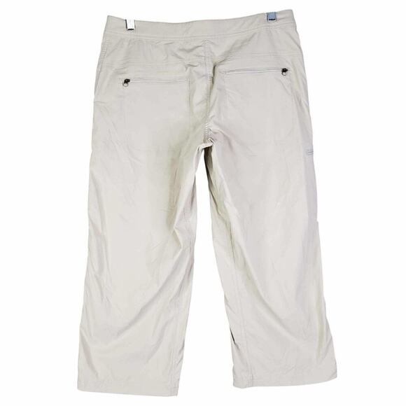 LL Bean Pants Crop Womens Size 8 Straight Leg Outdoor Hiking Capri Khaki - Picture 3 of 10